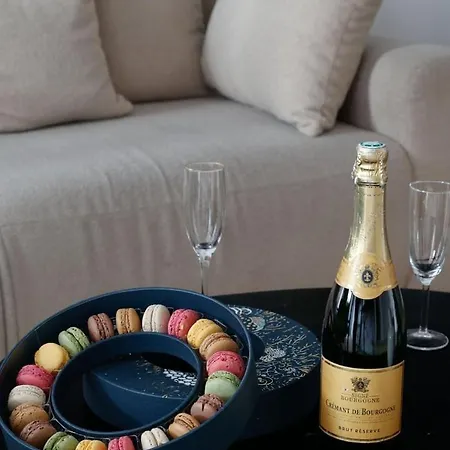 225 Fashion - Superbe A Apartment